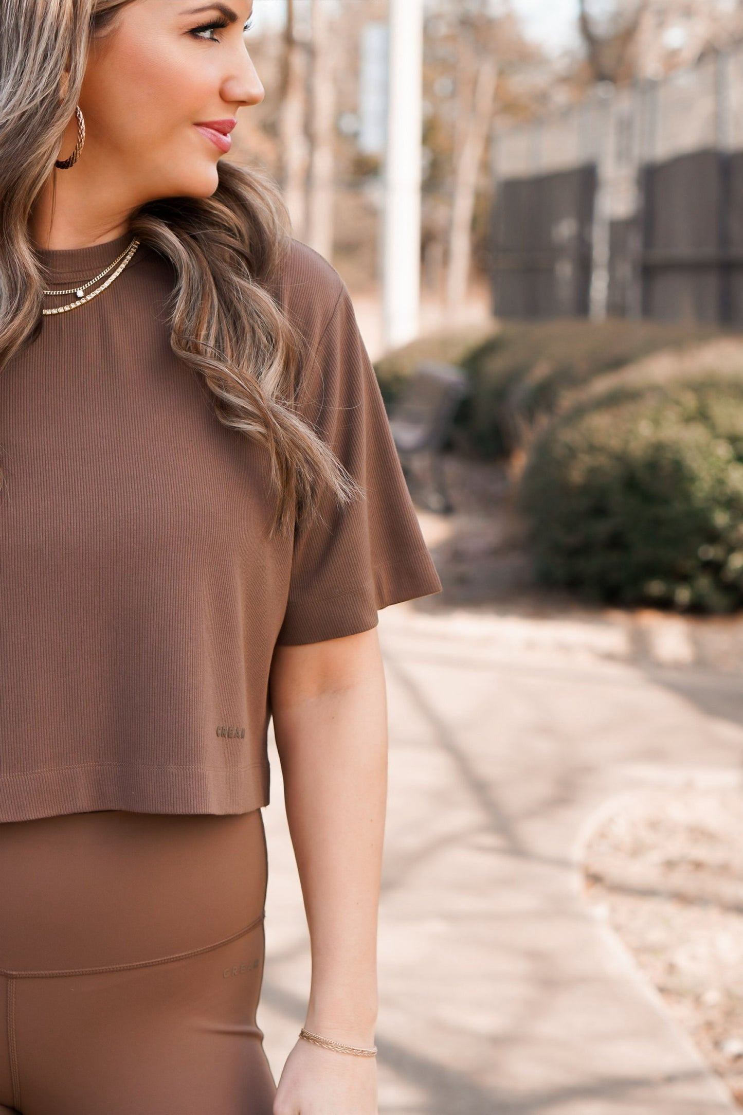 close up picture of brown ribbed cropped tee